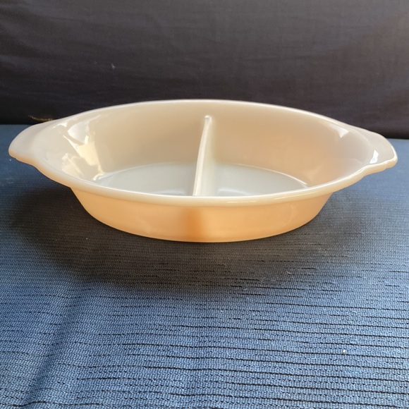 469 Vintage Peach Luster Fire King Divided Dish - Picture 3 of 7